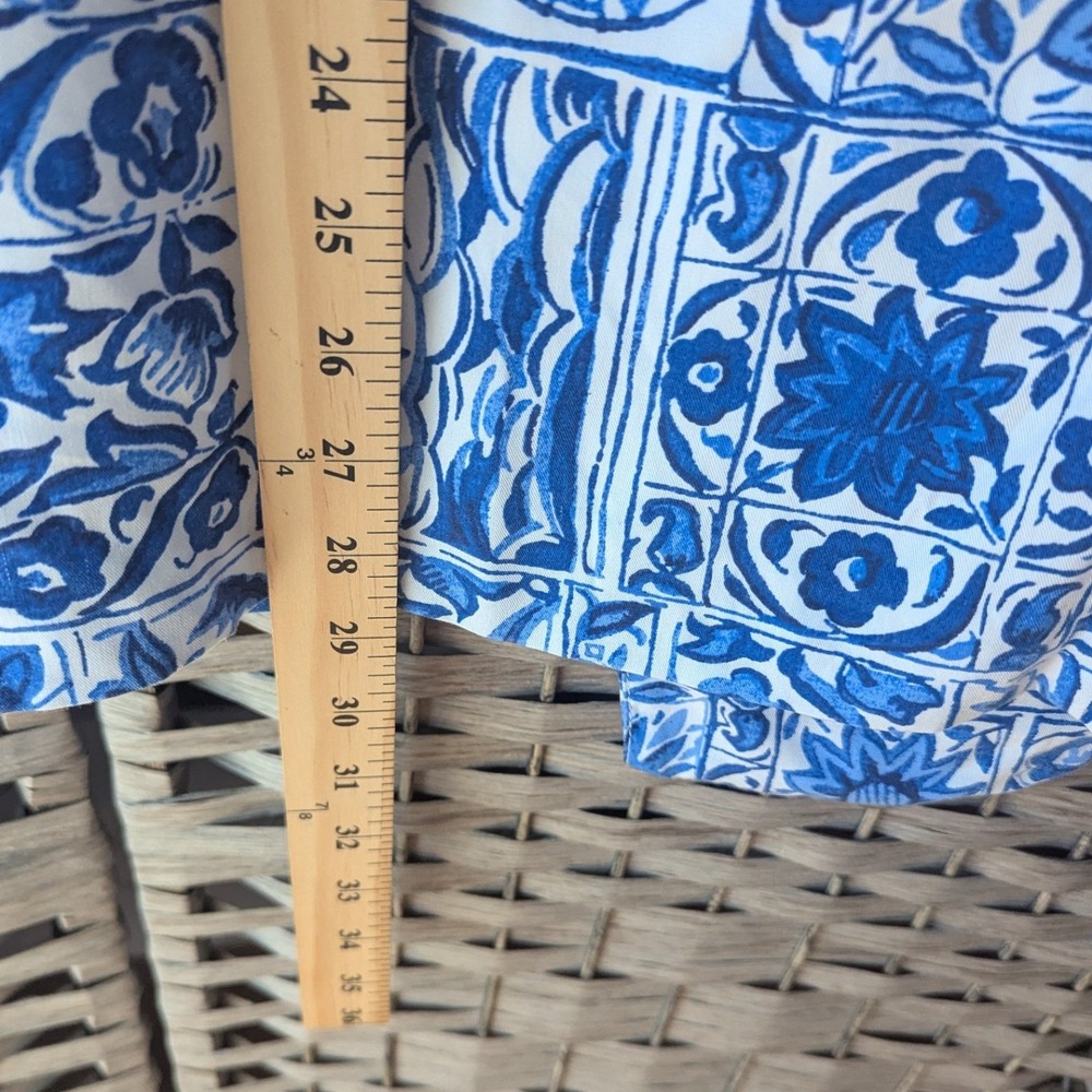 Ann Taylor Wrap Skirt Side Tie Blue White Floral Tile Print 14 Coastal Preppy - Picture 6 of 10